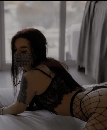 Молодая, игривая кошечка приглашает в гости состоятельного джентльмена для ярких встреч. Готова подарить незабываемые впечатления и полный релакс. Звоните, и мы сделаем нашу встречу незабываемой! 12809, 22 года